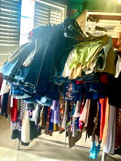 Designer resale store closed need to sell all