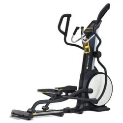 E5i Commercial Elliptical Trainer