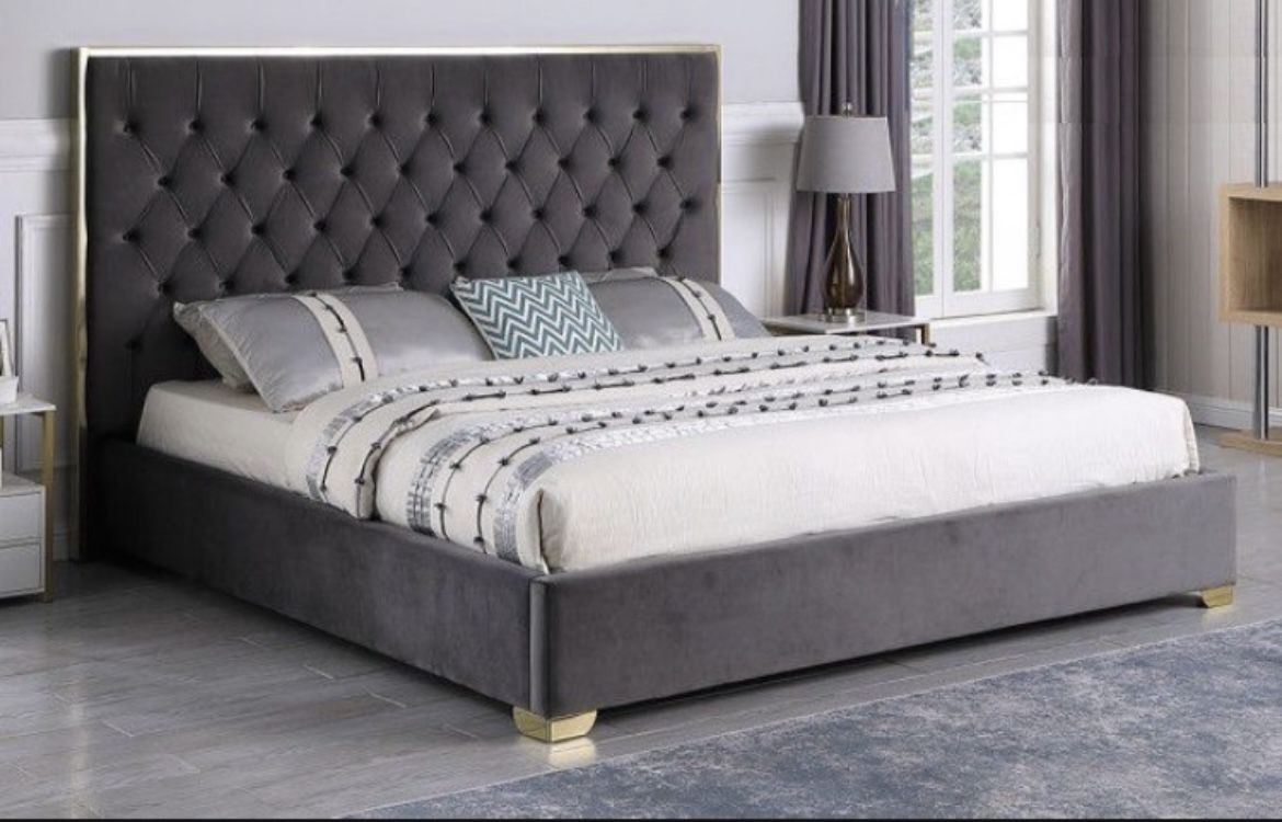 Tufted Bed Frame