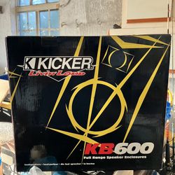 KICKER KB 600 Full Range Indoor/Outdoor/Marine Speaker Enclosures (New in the box) 
