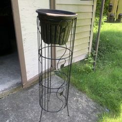Nice Plant Stand 