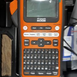 Brother p touch edge pt-e310btvp