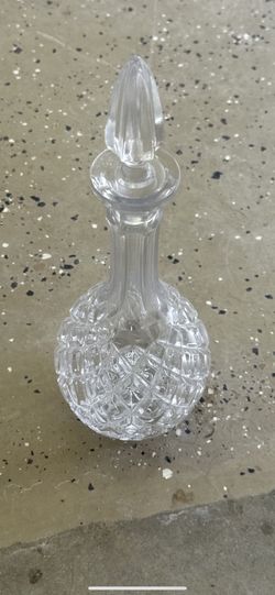Glass Decanter 