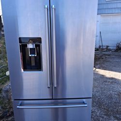 Kitchen Aid Refrigerator 