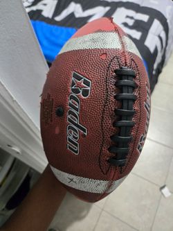 Victor Cruz signed ball