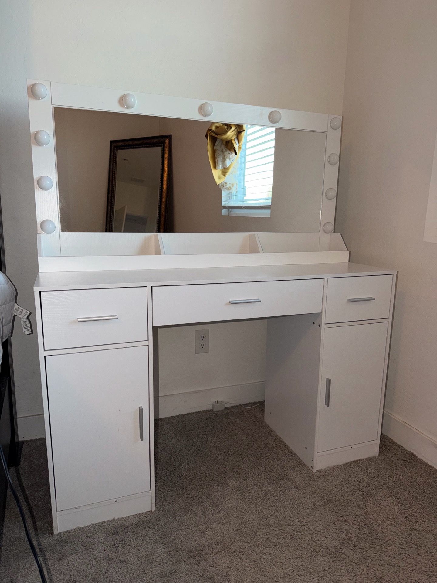 White LED Vanity