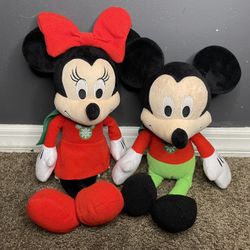 Christmas Mickey and Minnie plushy’s