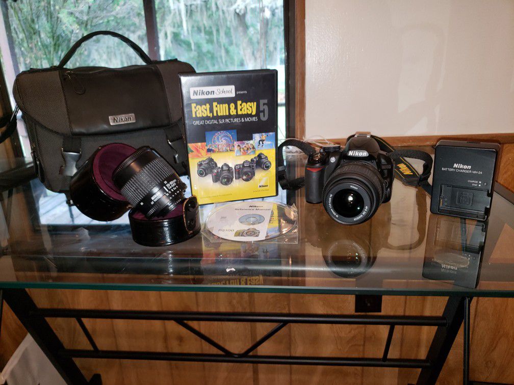 Nikon digital camera bundle pack 2 lenses