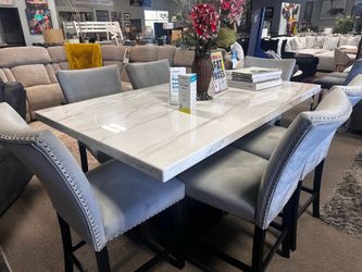 Beautiful marble dining table set! $1699 🤍☎️✨