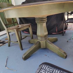 Dining table 