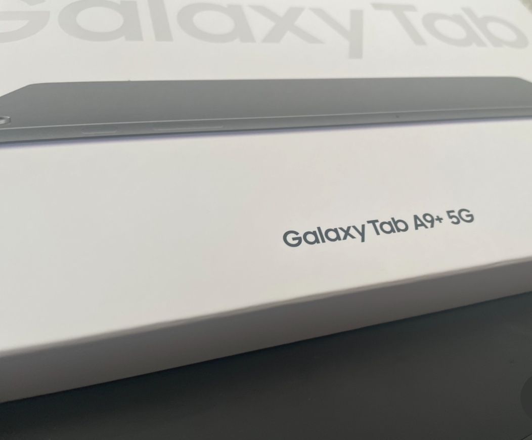 BRAND NEW GALAXY TAB +