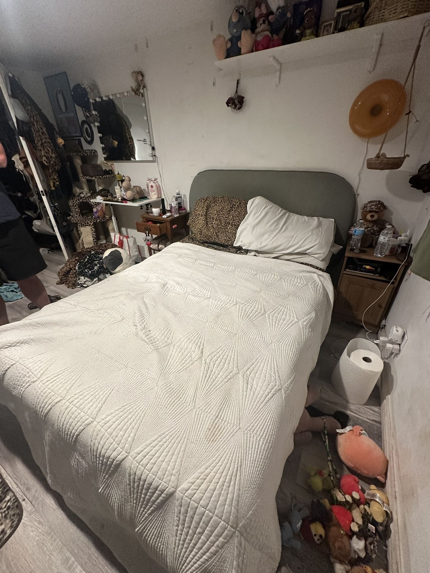 Queen Bed Frame 