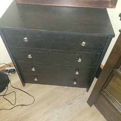 dresser 4 drawer