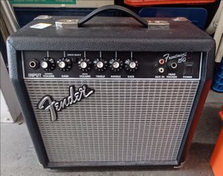Fender Frontman 15G
38 watts
Normal Volume
Gain Drive Volume