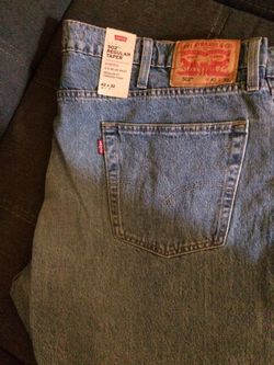 Levi jeans 502 size 42