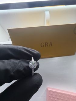 Engagement Ring/ Accessory