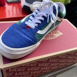 Vans Yacht