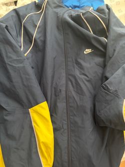 Vintage Nike navy blue and yellow size XL men