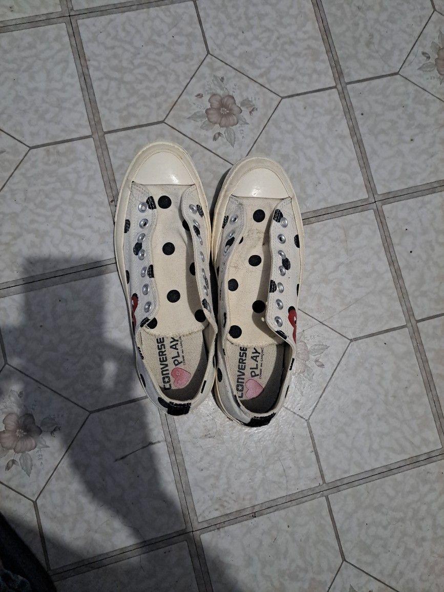 Used Converse collab With COMNE DES Garcons. Size 9 Mens.