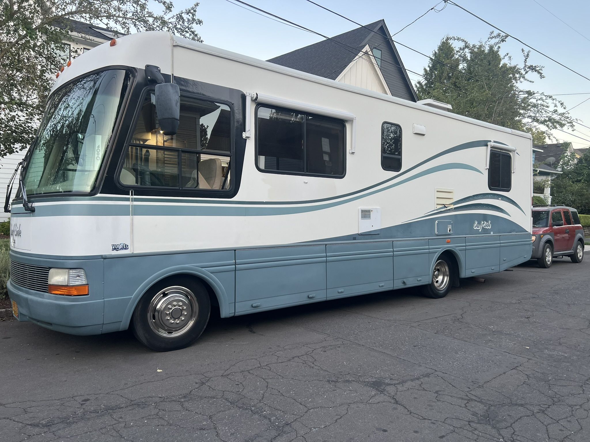 2000 National RV Surf Side