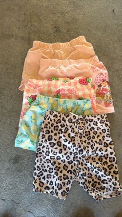Set of 4 girl shorts
