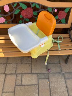 Baby booster chair