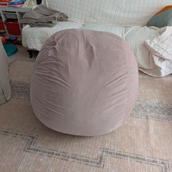 Big Joe Fuf Medium 4ft – Desert Rose Lenox – (no longer sold color) Barely Used. Asking $50 OBO