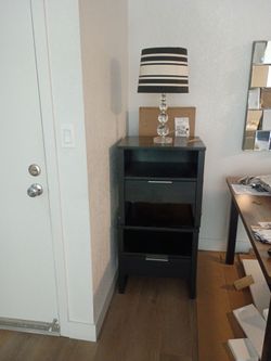 Side tables with 2 lamps
