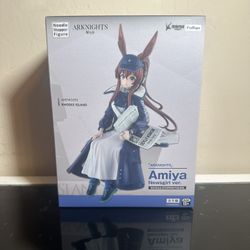 Arknights Amiya Noodle Stopper Figure Newspaper Delivery Version