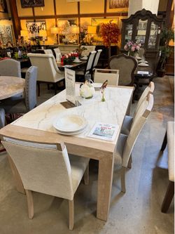 June Table with 4 Chairs