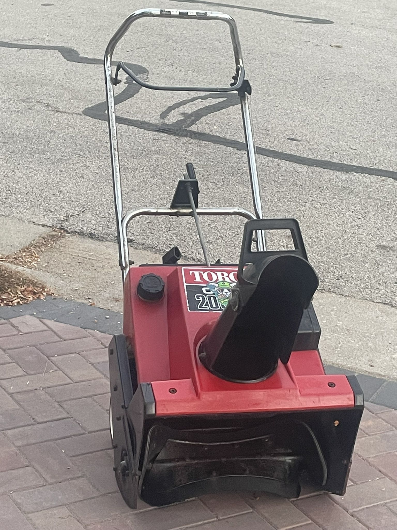 Toro 2000E 2 Stage Snowblower