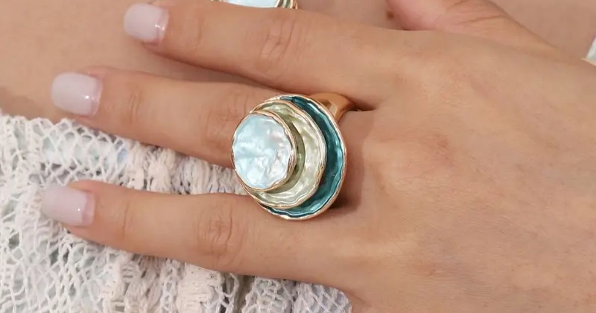 Beautiful One Size Adjustable Ring