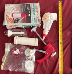 $10 Vintage gently used kitchen helper!
