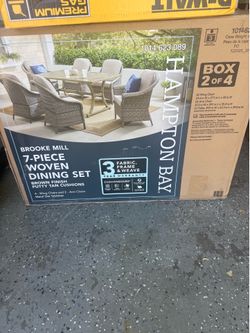 7 pc dinning table