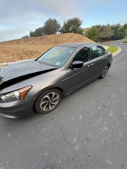 2012 honda accord lx 160,000 miles $1300