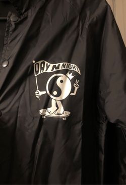 Day n Night wind breaker