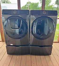 Samsung Graphite Front Load Washer & Dryer Set with Pedestals