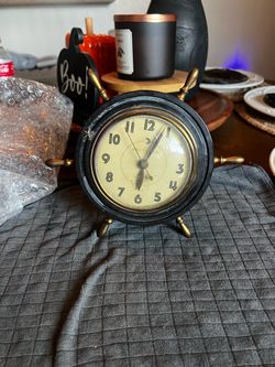 Vintage General Electric Nautical Desk Clock