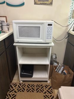 Microwave with stand