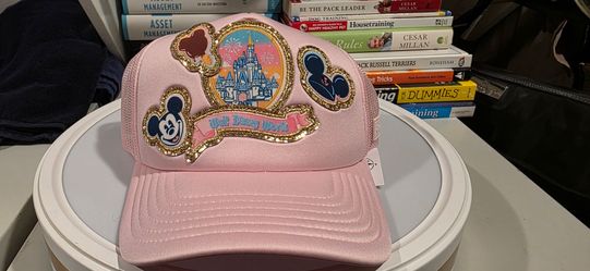 WDW Stoney Clover Hat & Always Dreaming Mickey Neckace