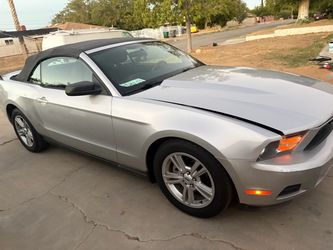 2010 Ford Mustang CV
