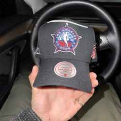 KTHLA X Mitchell & Ness X Clippers 