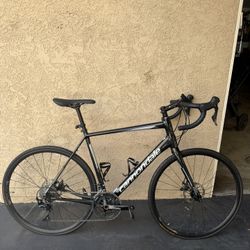 2021 Cannondale Synapse Road Bike – Excellent Condition