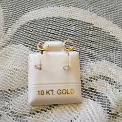 10k gold earrings
