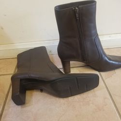 Nine West Brown Boots