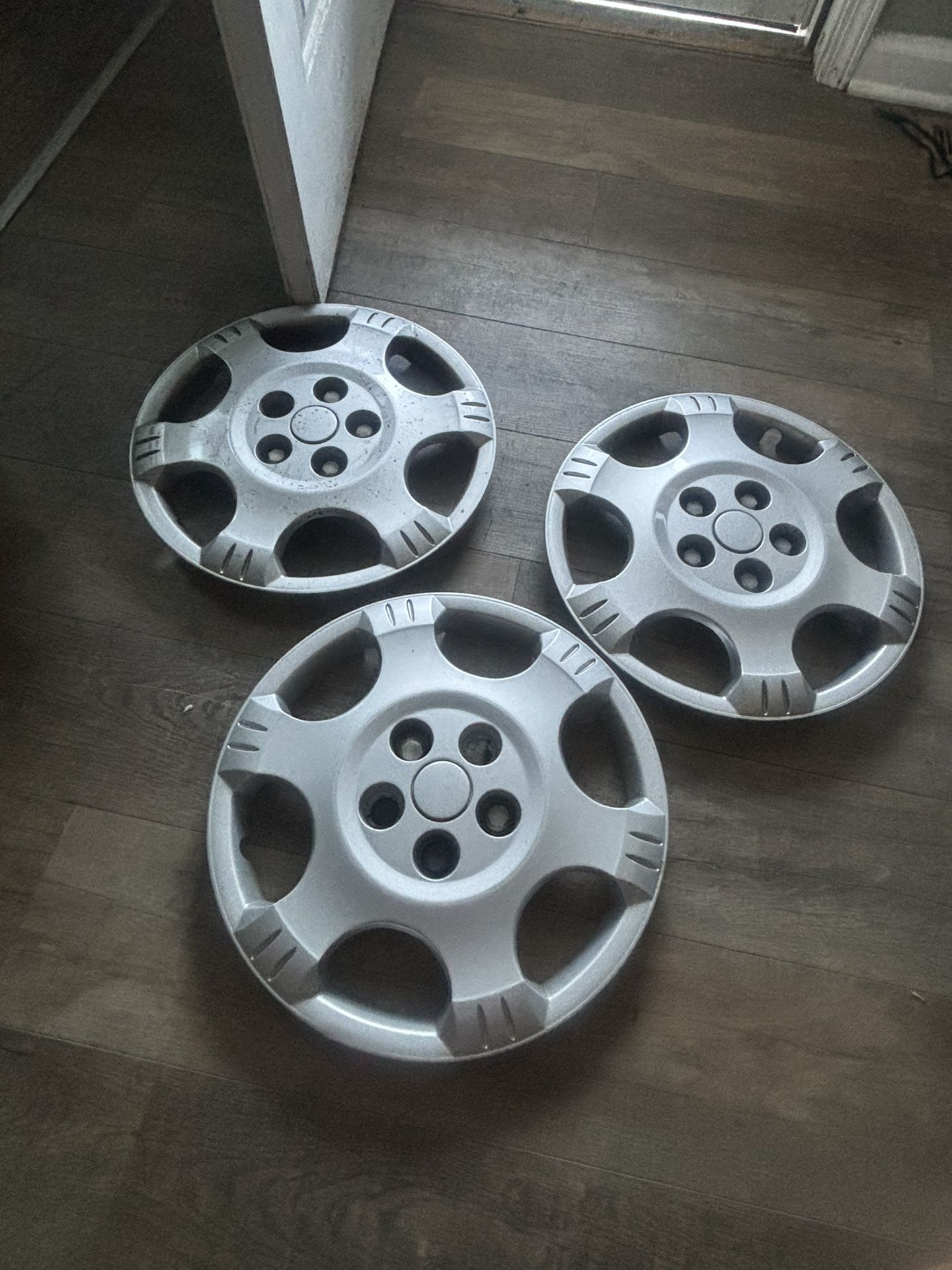 3 “16” inch hubcaps