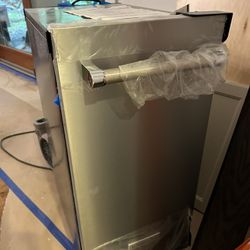 Kitchen aid ice Machine 