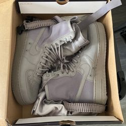 SF Air Force 1 QS Dust 2017  Sz 9 