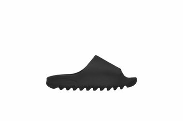 YEEZY SLIDES NEW