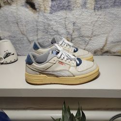 Puma Tennis Shoes - Size 10.5 USA